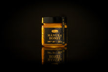 Load image into Gallery viewer, UMF™ 29+ Manuka Honey, 250g