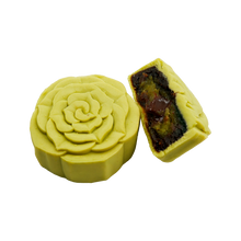 Load image into Gallery viewer, [NOT FOR SALE] Comvita Pistachio Noir Mooncake
